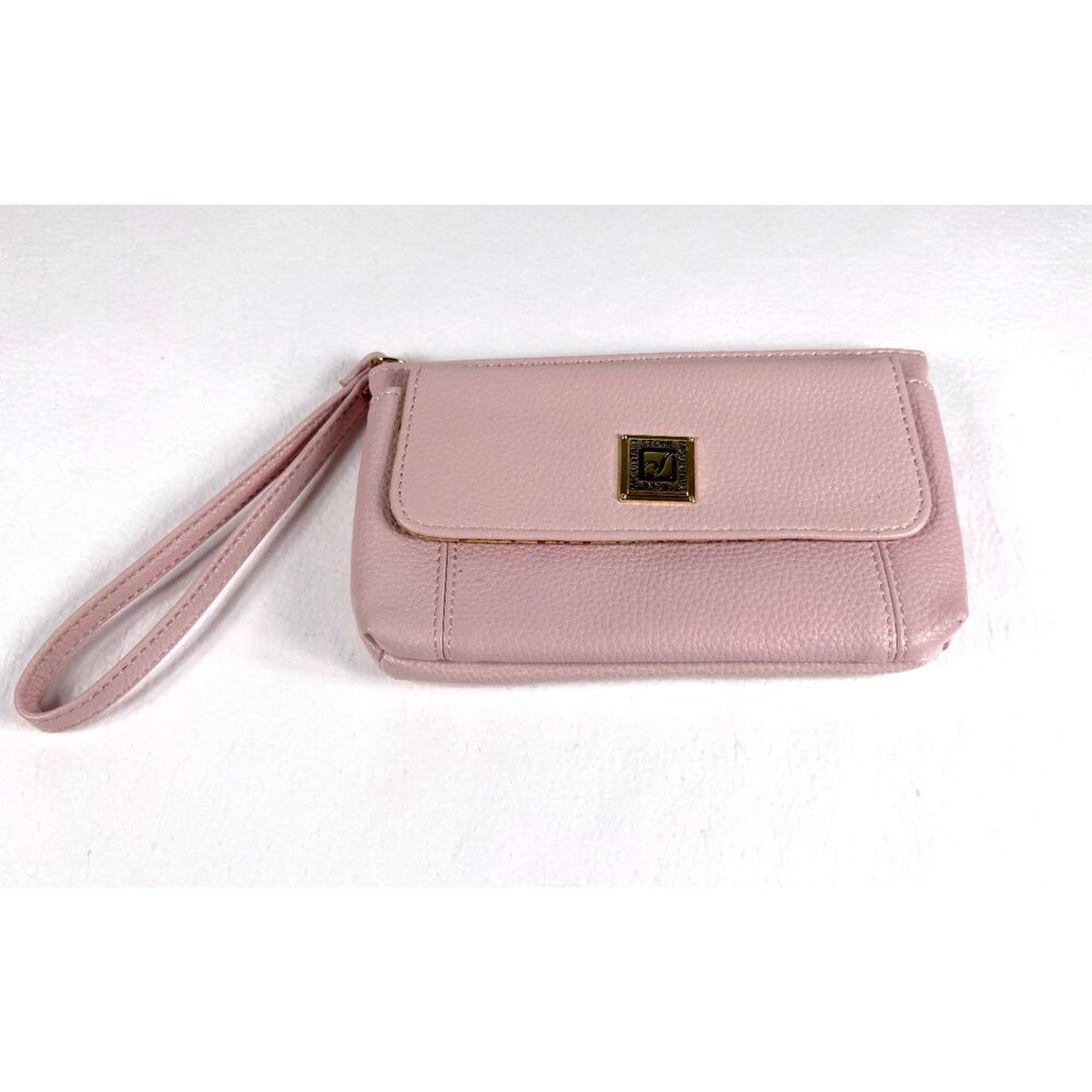 Stone Mountain Bonded Leather Clutch Wristlet Baby Pink Shade Leather